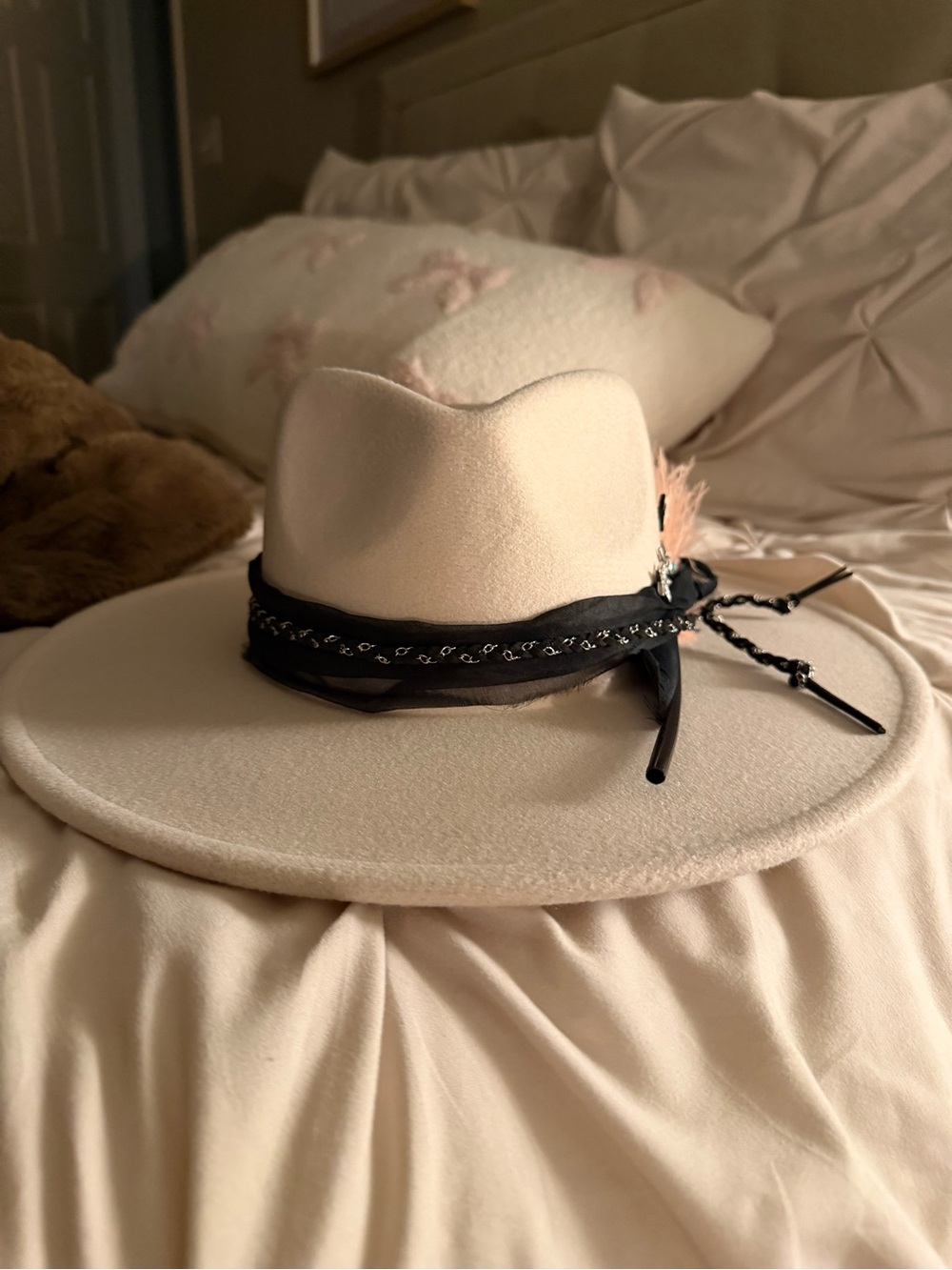 Custom hat - Picture 3 of 4